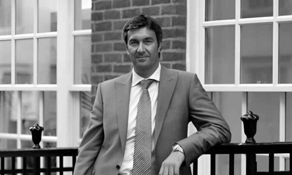 the-life-of-patrique-habboo-behind-the-scenes